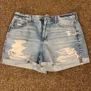 American Eagle Distressed Mom Shorts 16